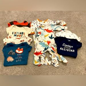 LOT OF BABY CLOTHES 3-6 months